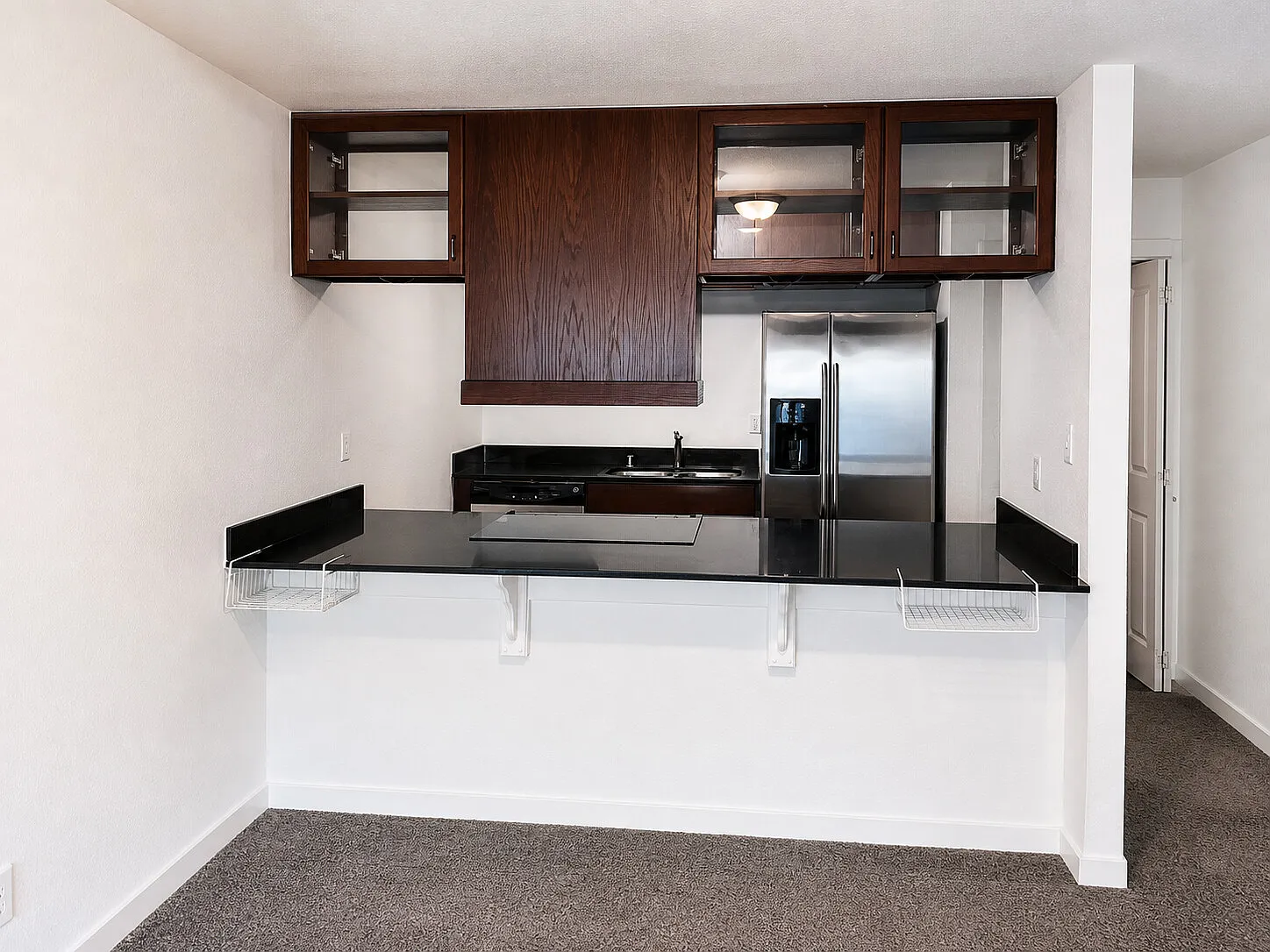 1 bed, 739 sqft, $1,950 — Photo 2
