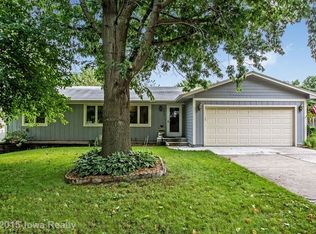 3807 SE 25th St, Des Moines, IA 50320