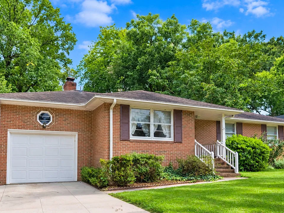 136 Princess Margaret Dr