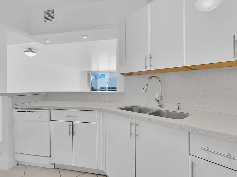 3725 S Ocean Dr #1215 — Photo 18