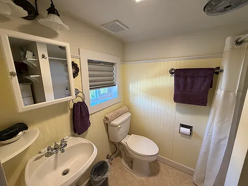 451 Broad St #3 Photo 1