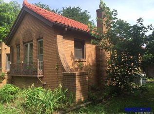 423 E 9th St, Pawhuska, OK 74056