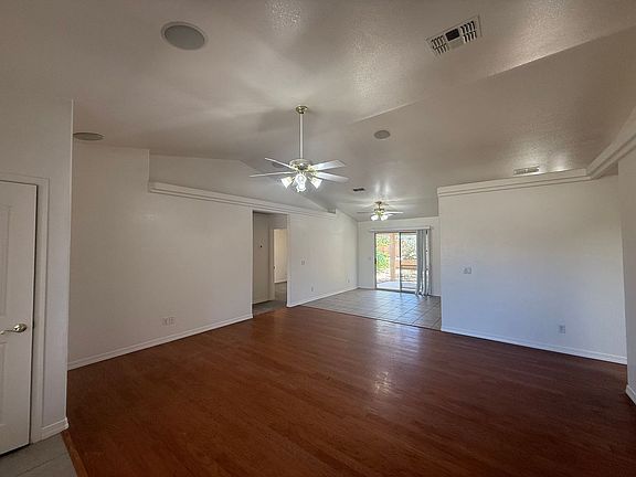 2nd image of 3754 Heather Ave