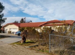 18722 Willow St, Hesperia, CA 92345