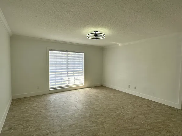 385 Wymore Rd APT 201, Altamonte Spg, FL 32714