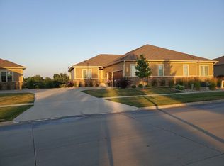 3909 NE Otter Creek Dr, Ankeny, IA 50021