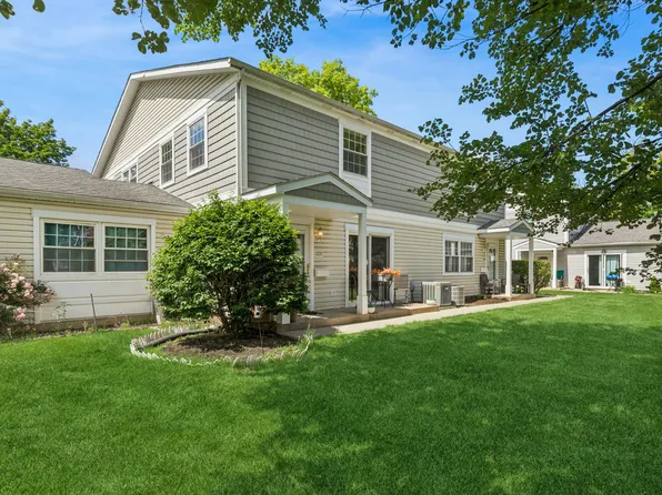 1237 Oboe Ct, Wheeling, IL 60090