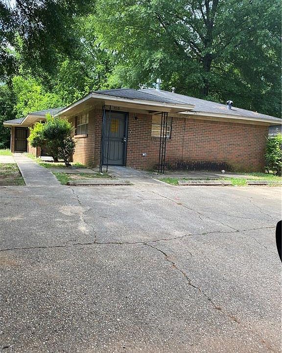 2nd image of 3011 19th St