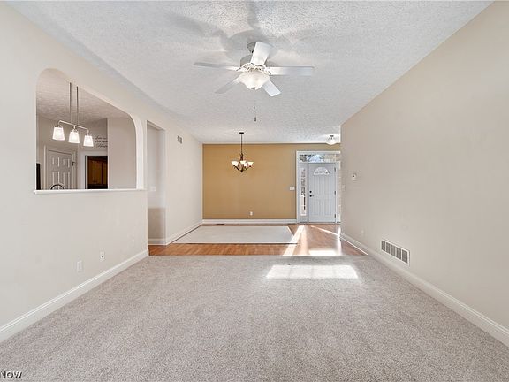 5th image of 3814 Faith Ln