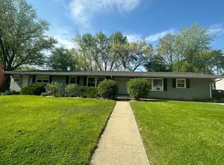 518 Moore Ave #518, Saint Charles, IL
