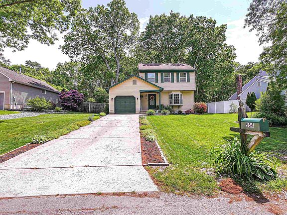 3rd image of 564 Holly Brook Dr