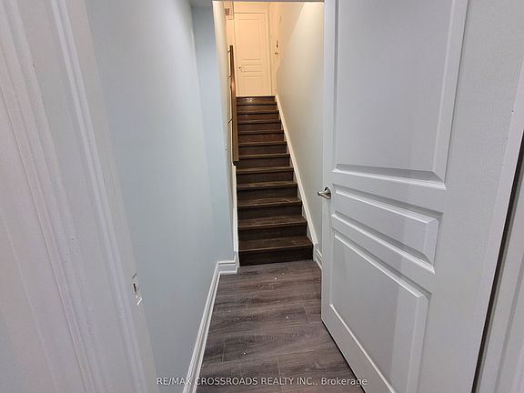 3rd image of 157 Antorisa Ave