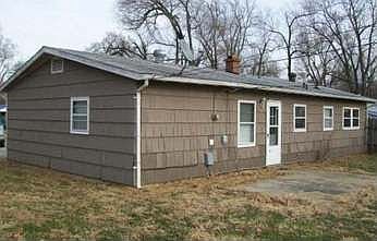 2nd image of 2430 S 51st Ct
