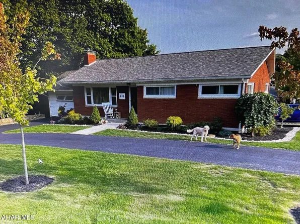 252 Brush Mountain Rd, Hollidaysburg, PA 16648