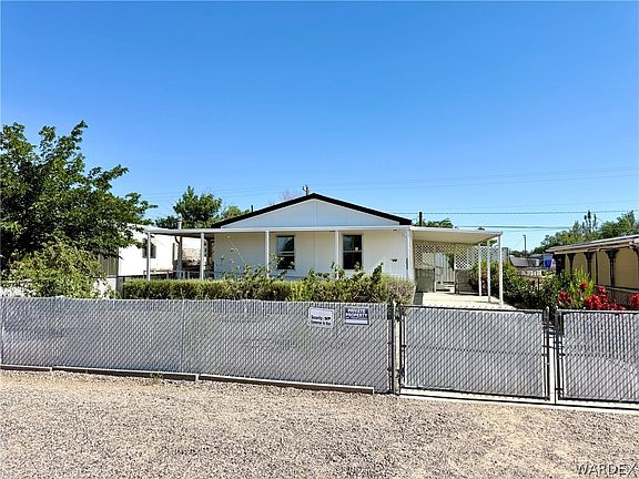 2nd image of 2085 E Packard Avenue