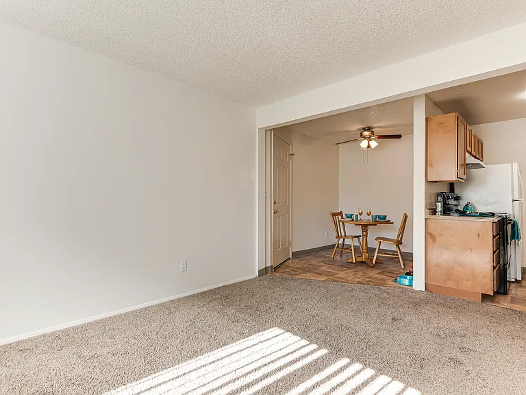 Country Meadows Estates — Photo 11
