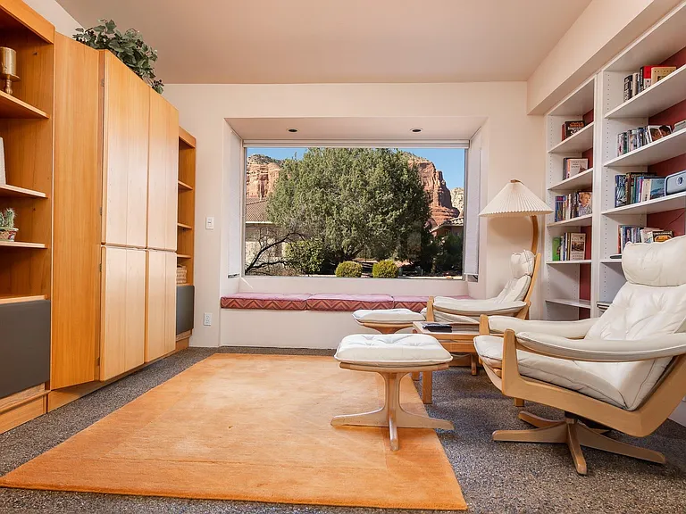 209 Pinon Woods Dr — Photo 14