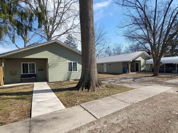 117 N Morrison St, Centralia, IL 62801