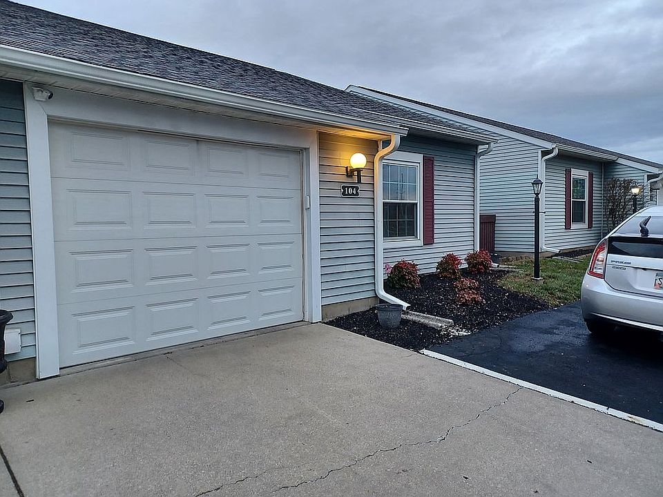 1 car garage, extra parking