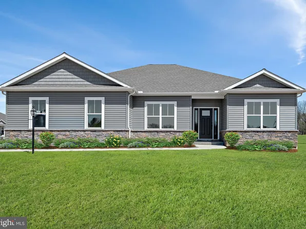 110 Devonshire Sq, Mechanicsburg, PA 17050
