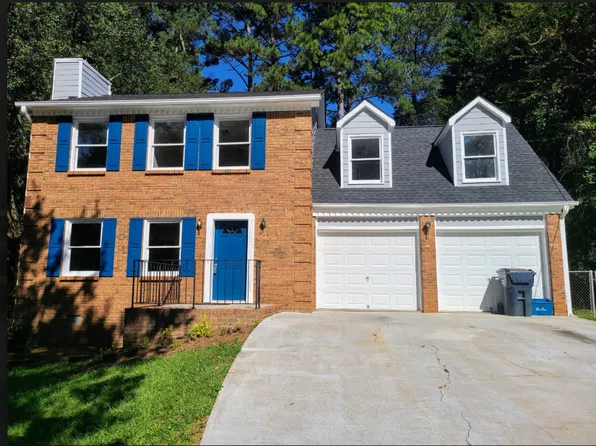 1843 Easter Cody Ct, Grayson, GA 30017