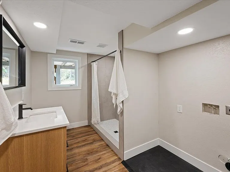 3404 S Altamont St — Photo 19