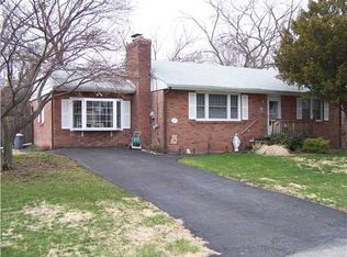 7 Franklin Ave, New Windsor, NY 12553