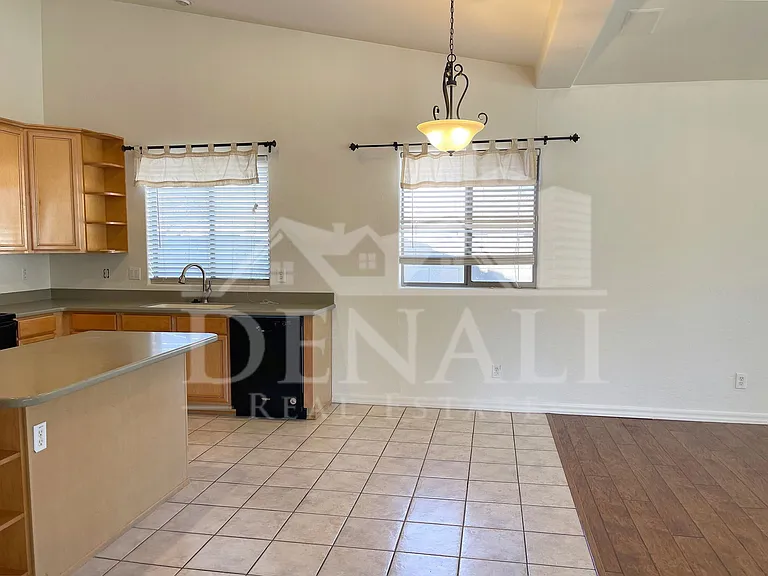 29445 N 46th Pl — Photo 5