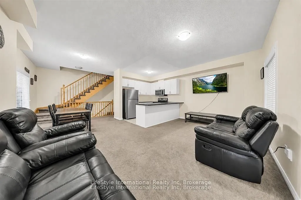 3 bed, $2,750 — Photo 4