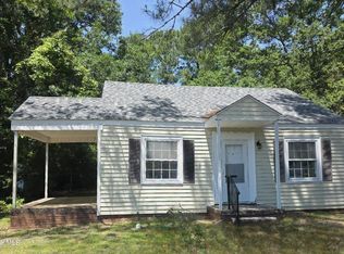 1610 Queen Anne Lane, New Bern, NC 28560