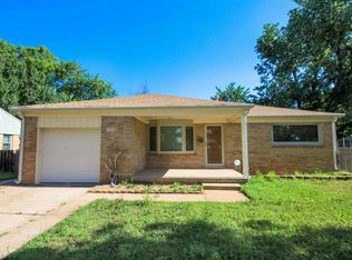 1402 E Amsden Ln, Wichita, KS 67216