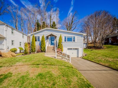 67 Long Island View Road, Milford, CT, 06460