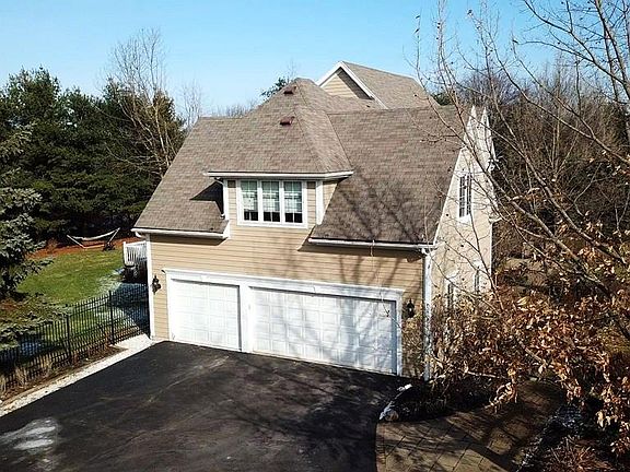 2nd image of 16 Whisperwood Dr