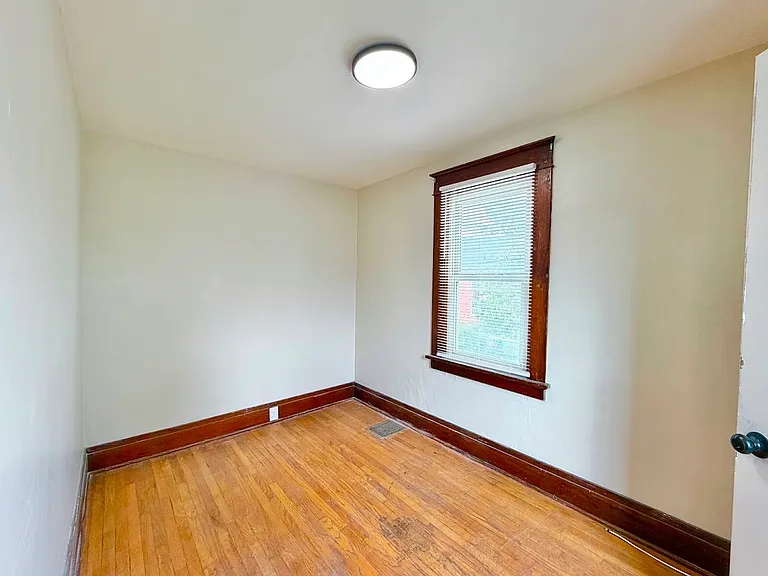 74 Houston St #2 — Photo 12