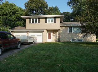 1616 Texas Ave S, Saint Louis Park, MN 55426