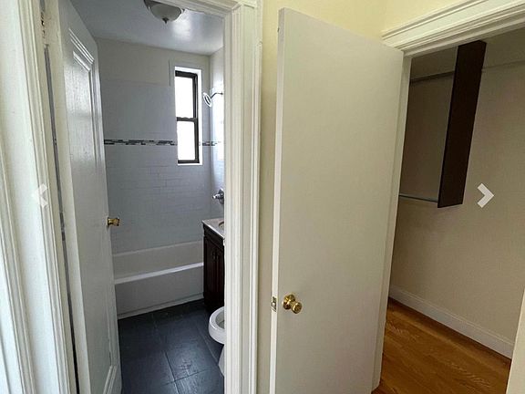 3rd image of 2803 Kennedy Blvd #D8