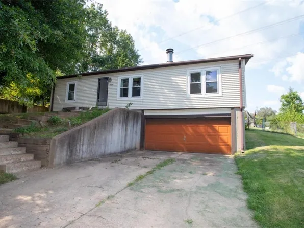 4685 Spruce Ct, High Ridge, MO 63049