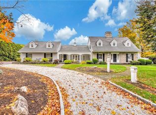 107 Eastfield Rd, Waterbury, CT 06708