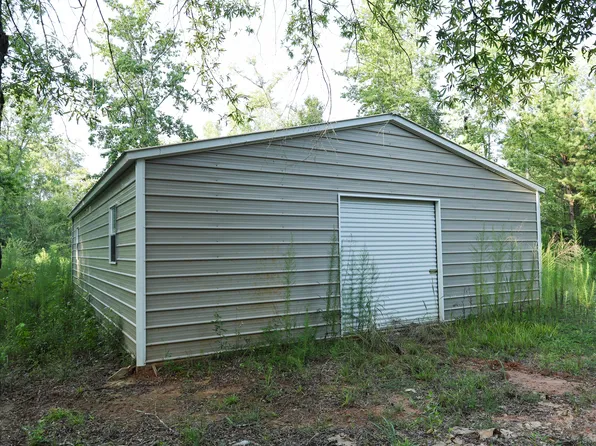 Glover St, Edgefield, SC 29824