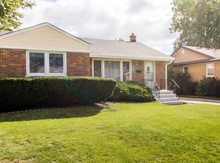 1465 S 6th Ave, Des Plaines, IL 60018