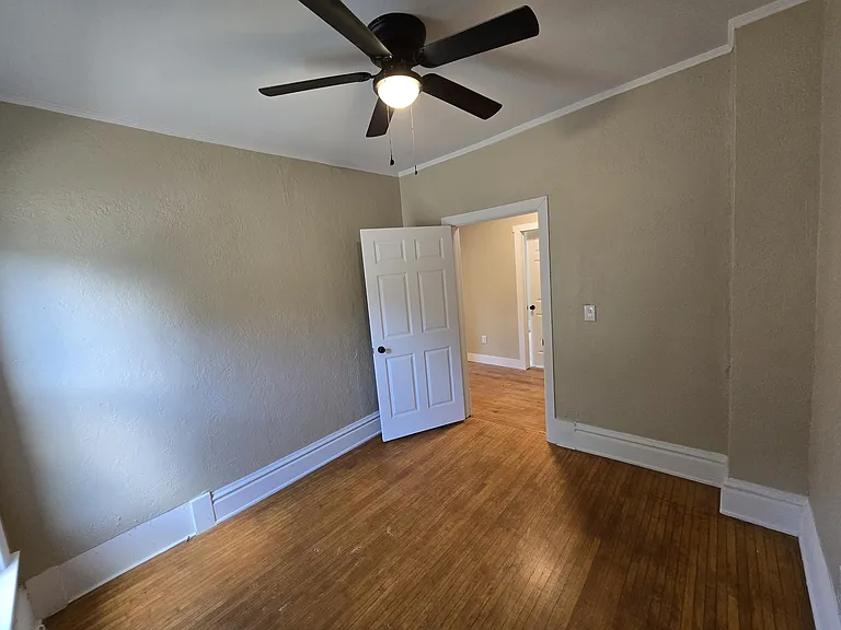 502 Pearl St #1 — Photo 12