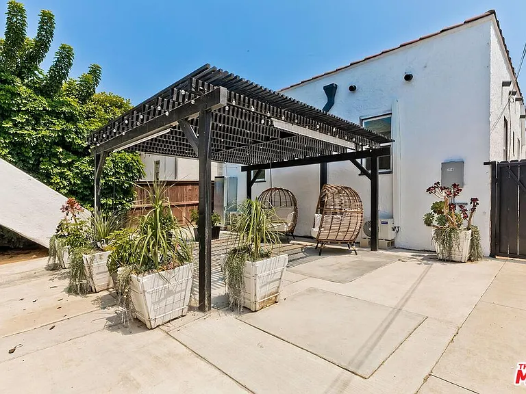 3706 Brunswick Ave — Photo 3