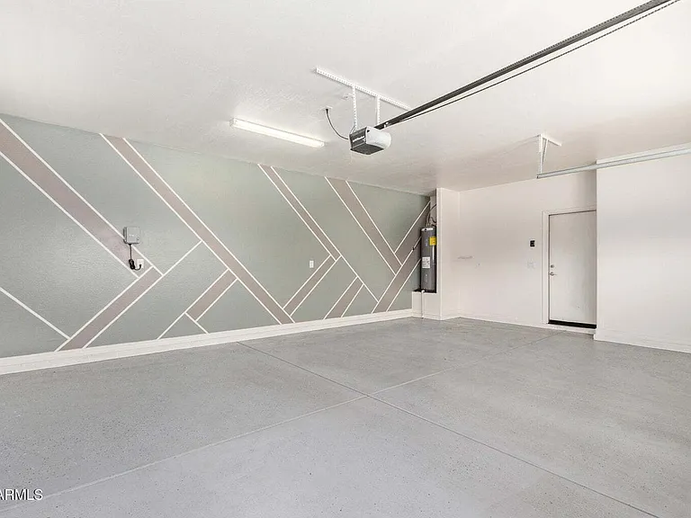 905 S Canal Dr #30 — Photo 30