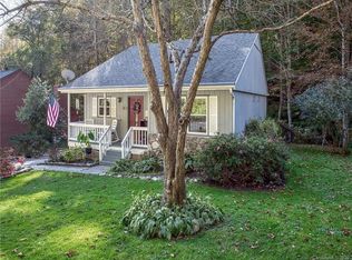 311 Riddle Cove Rd, Maggie Valley, NC 28751