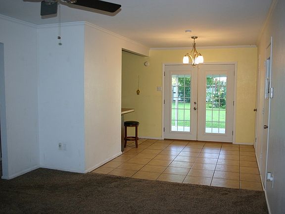 2nd image of 1307 Alpine Dr