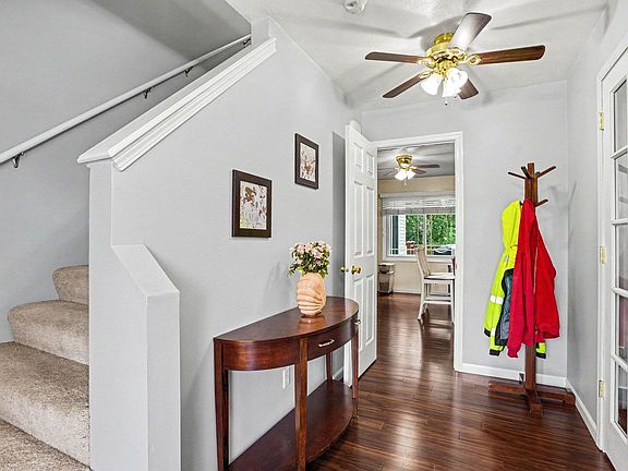 3rd image of 4317 Laurel Creek Dr