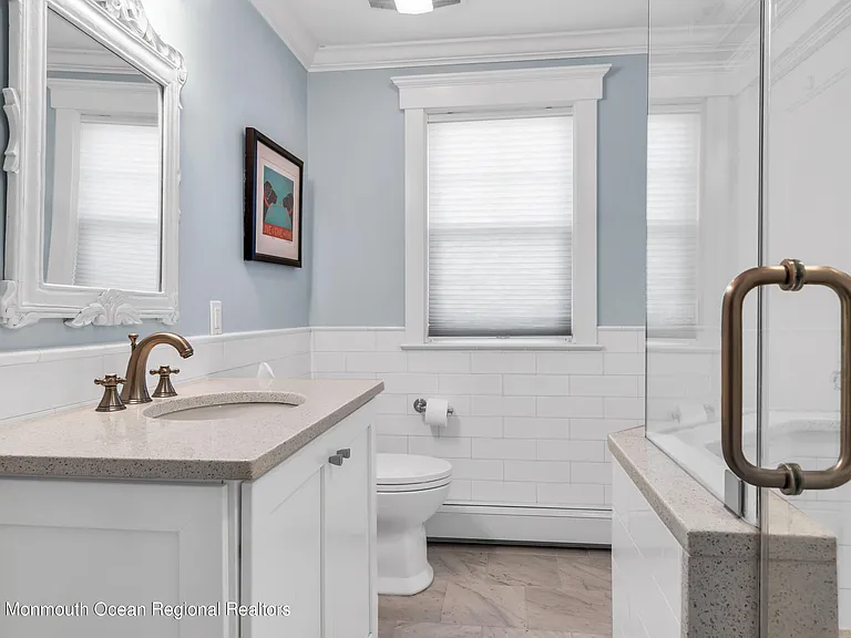 118 Madison Ave — Photo 20