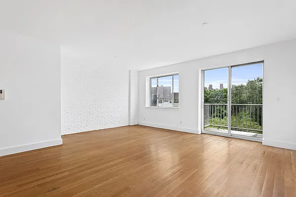 Rented by Compass | media 9