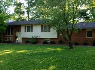 327 Pump House Rd, Murphysboro, IL 62966