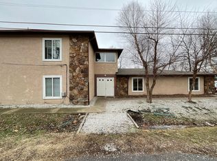202 E Allen St APT 4, Carl Junction, MO 64834